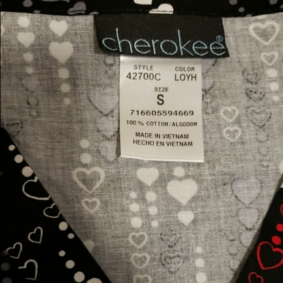 Cherokee scrub top - Picture 3 of 5